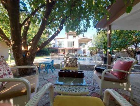 Ortaca Ekşiliyurt 2 1 Furnished Duplex For Rent On A 700 M2 Plot With Swimming Pool