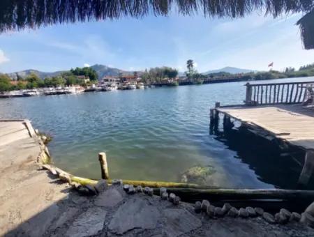 Köyceğiz Çandır Dalyan Canal Zero 865 M2 House And Restaurant For Sale