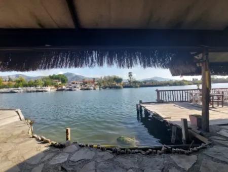 Köyceğiz Çandır Dalyan Canal Zero 865 M2 House And Restaurant For Sale