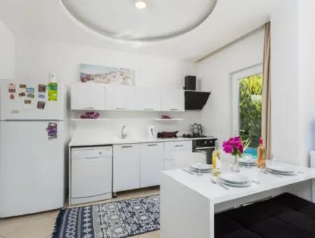 120 M2, 3 1 Furnished Villa With Swimming Pool In Muğla Dalyan 6 Months Rent