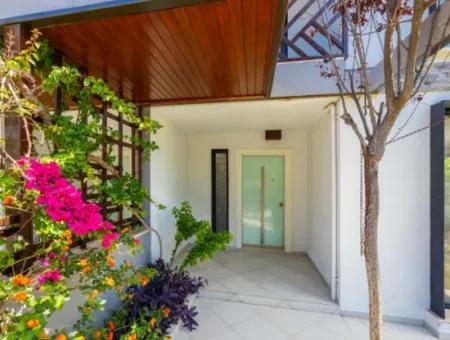 Furnished Luxury Villa With Swimming Pool In Dalyan For 6 Months Rent