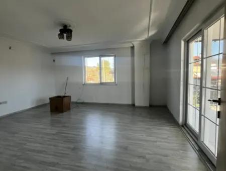 Ortaca Gölbaşı 2 1, Large Apartment With Closed Kitchen For Rent