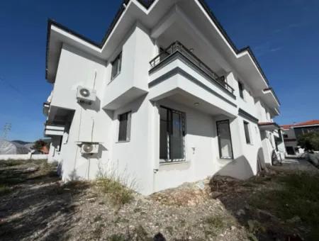 2 1 Flats For Sale On The Middle Floor Of A Brand New 3-Storey Building With A Swimming Pool In The Center Of Muğla Ortaca