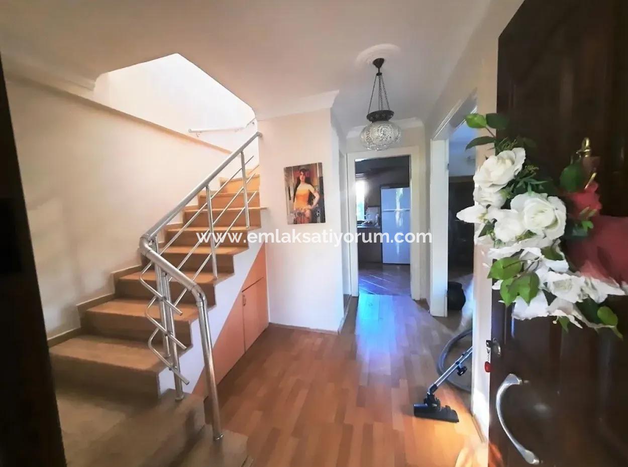 Dalyanda Satılık Yüzme Havuzlu Müstakil Eşyalı Villa