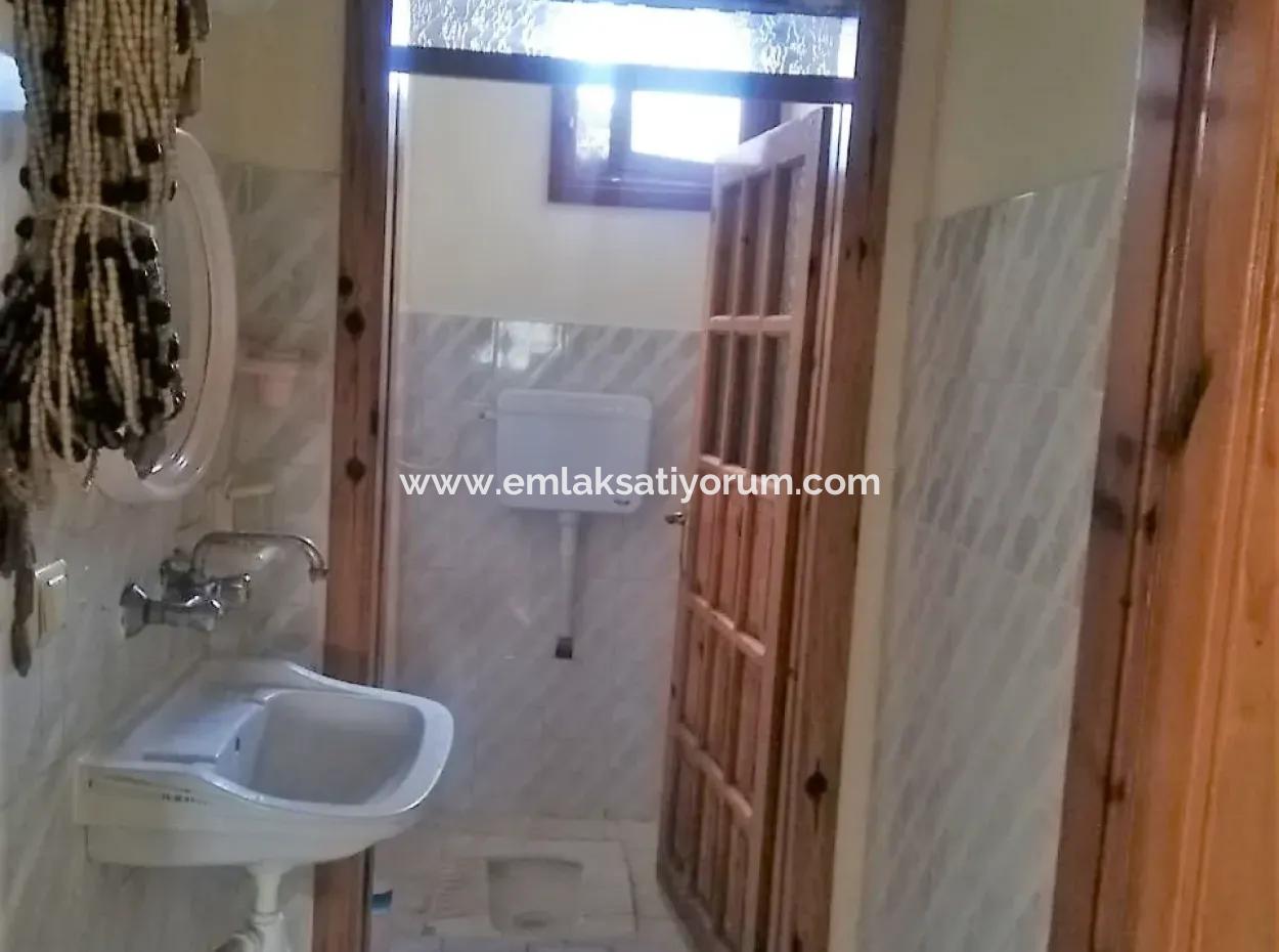 Ortaca Eskiköyde Kiralık Giriş Kat 3+1 Daire