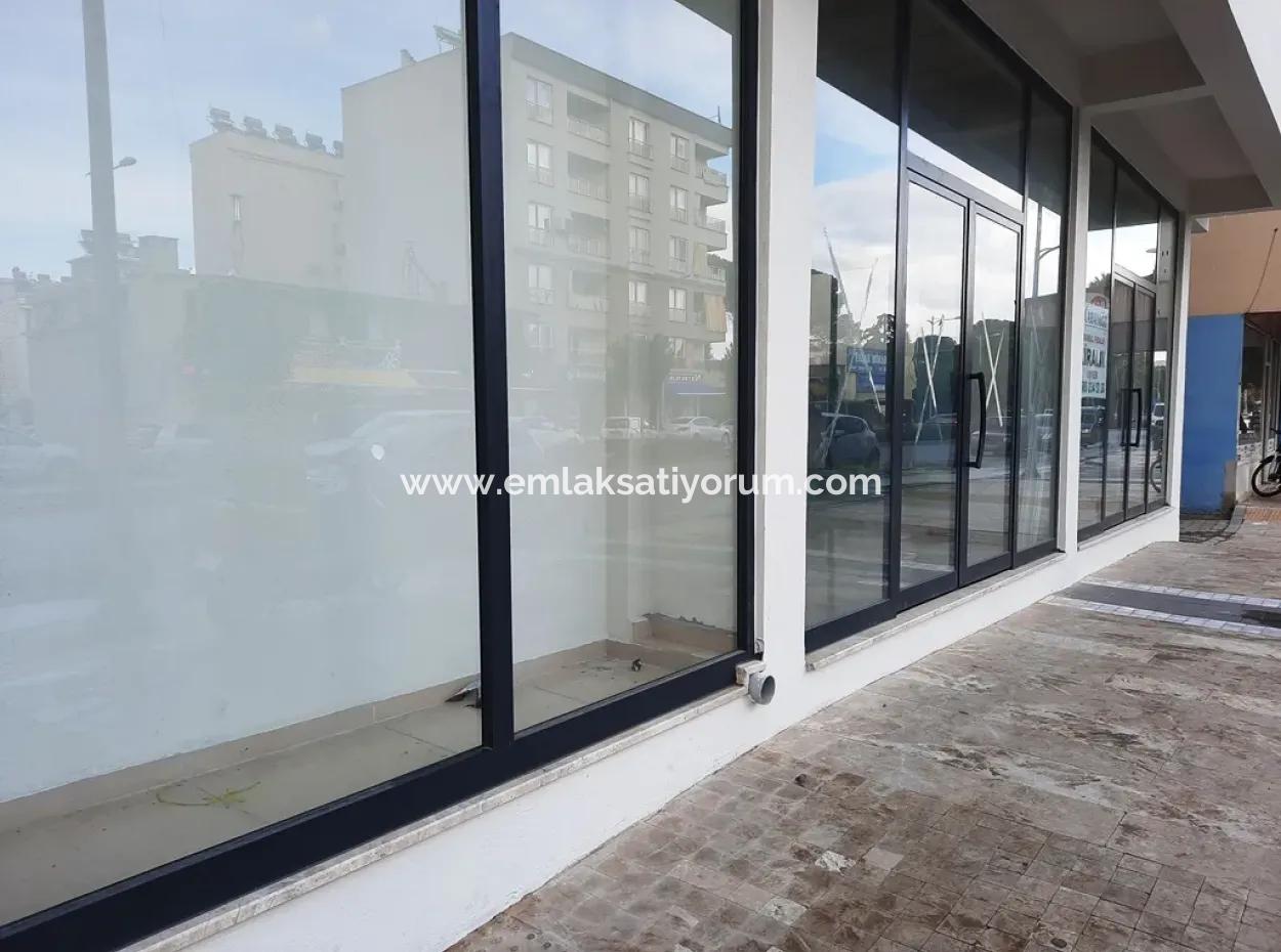 Ortaca Merkezde Banka Veya Kurumsal Markete Uygun 400 M2 Dükkan Kiralık