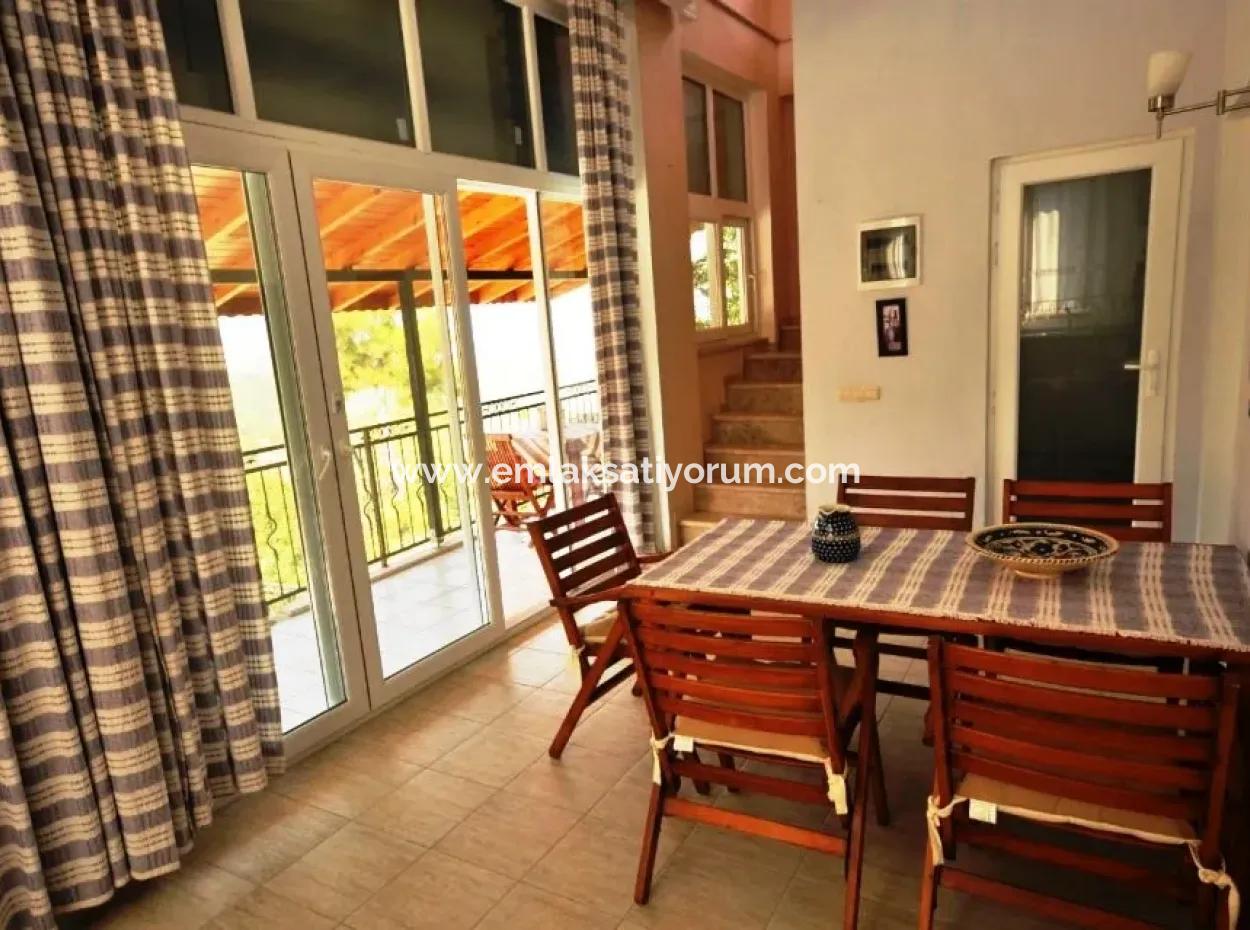 Muğla Dalyan Gökbelde Deniz Manzaralı Yüzme Havuzlu Villada Tatil Keyfi