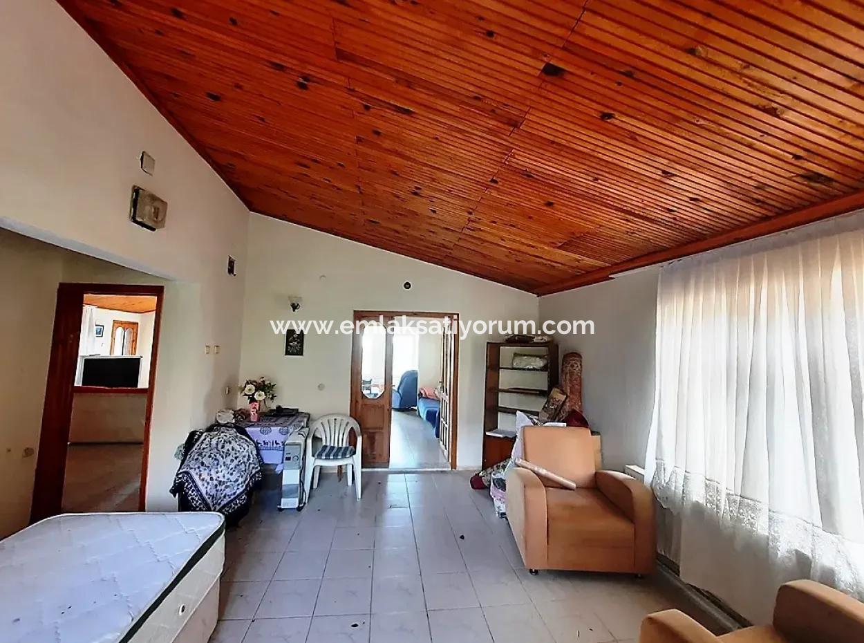 Köyceğiz Toparlarda 1532 M2 Arsada 2 Katlı Ev Ve Eski Köy Evi Satılık