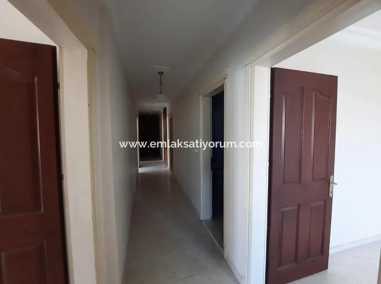 Ortaca Merkezde 135 M2 3+1 Daire Satılık