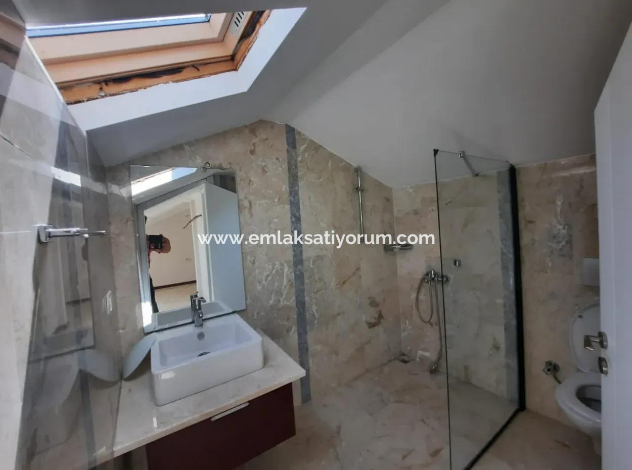 Muğla Ortaca Dalyanda Yüzme Havuzlu 3 Tripleks Villa Komple Satılık