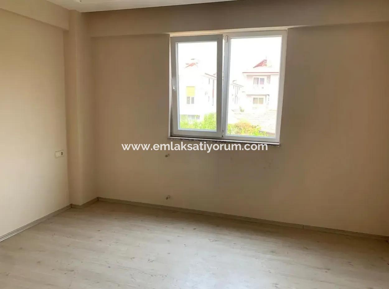 Muğla Ortaca Cumhuriyette 1+1 Geniş Daire Satılık