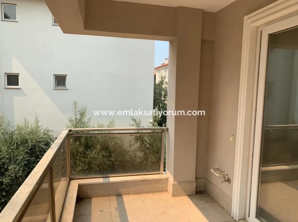 Muğla Ortaca Cumhuriyette 1+1 Geniş Daire Satılık