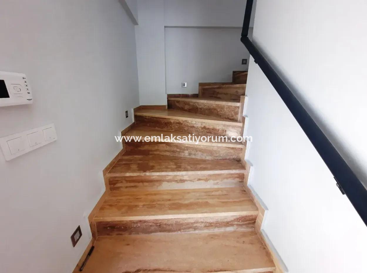 Muğla Dalyanda 520 M2 Arsada 230 M2 5+1 Ultra Lüks Villa Satılık