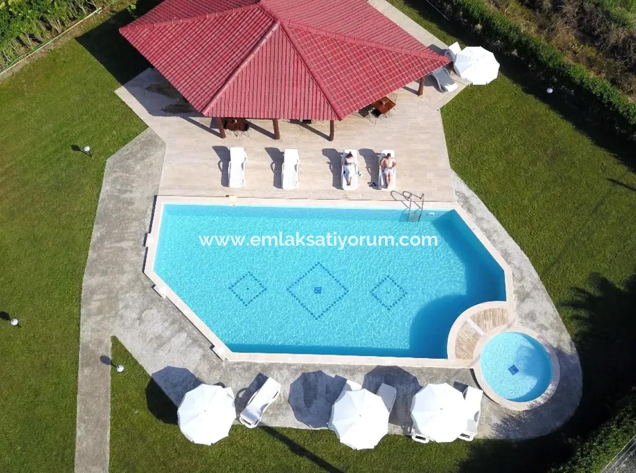 Muğla Dalyanda Satılık 1500 M2 Arsada Bakımlı Butik Otel