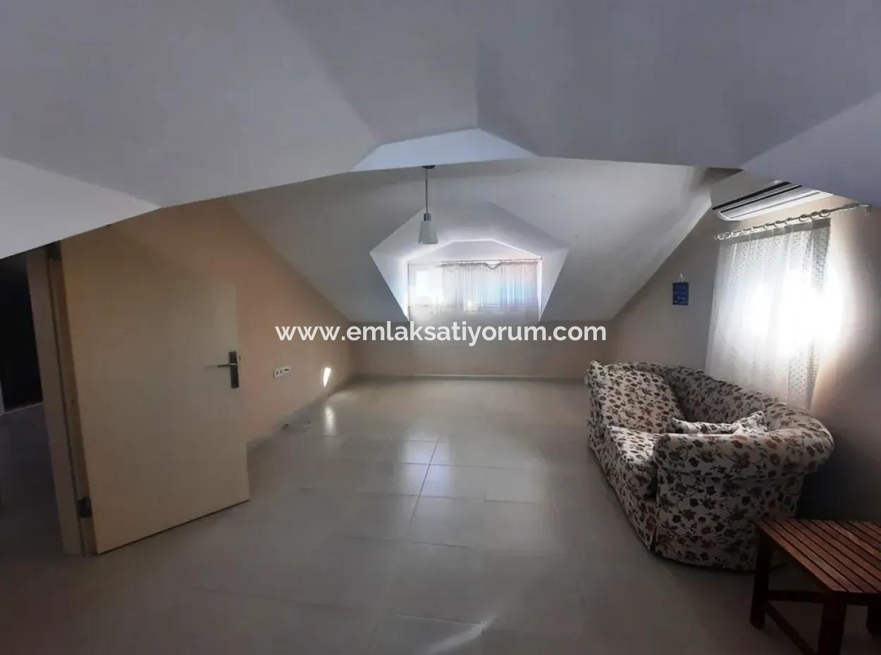 Muğla Ortaca Okçularda 200 M2 5+1 Yüzme Havuzlu Müstakil Eşyalı Villa Yıllık Kiralık