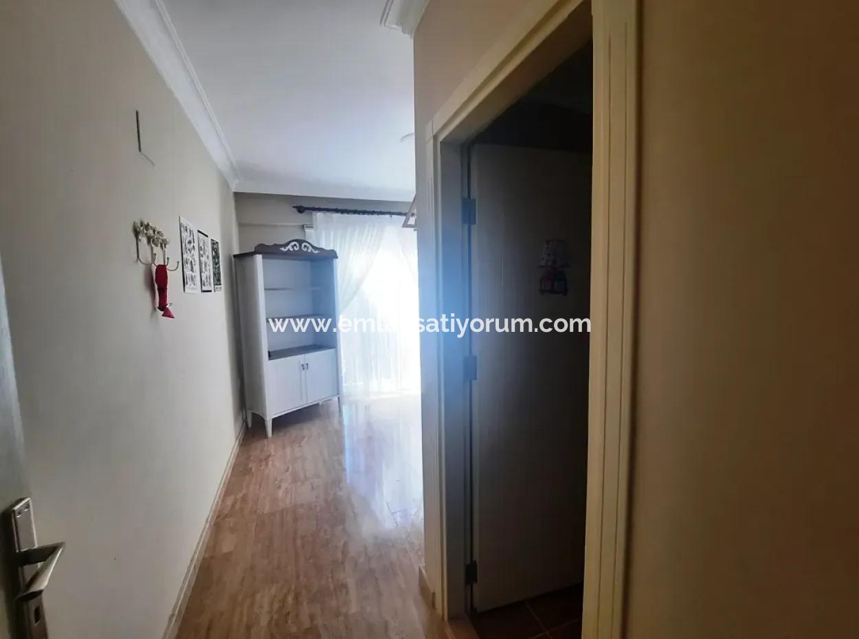 Muğla Ortaca Okçularda 200 M2 5+1 Yüzme Havuzlu Müstakil Eşyalı Villa Yıllık Kiralık