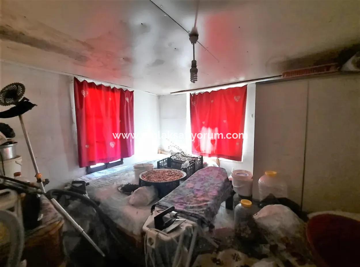 Göcek Gökçeovacıkta Deniz Manzaralı 11,650M2 Müstakil Arazi Ve 1+1 Ev Satılık