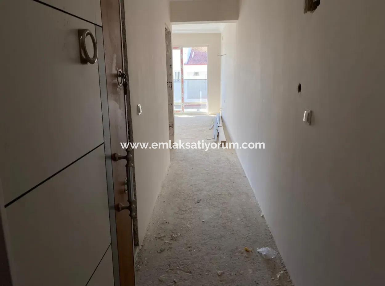 Ortaca Merkezde 1+1 Sıfır Ofis Daireler Satılık