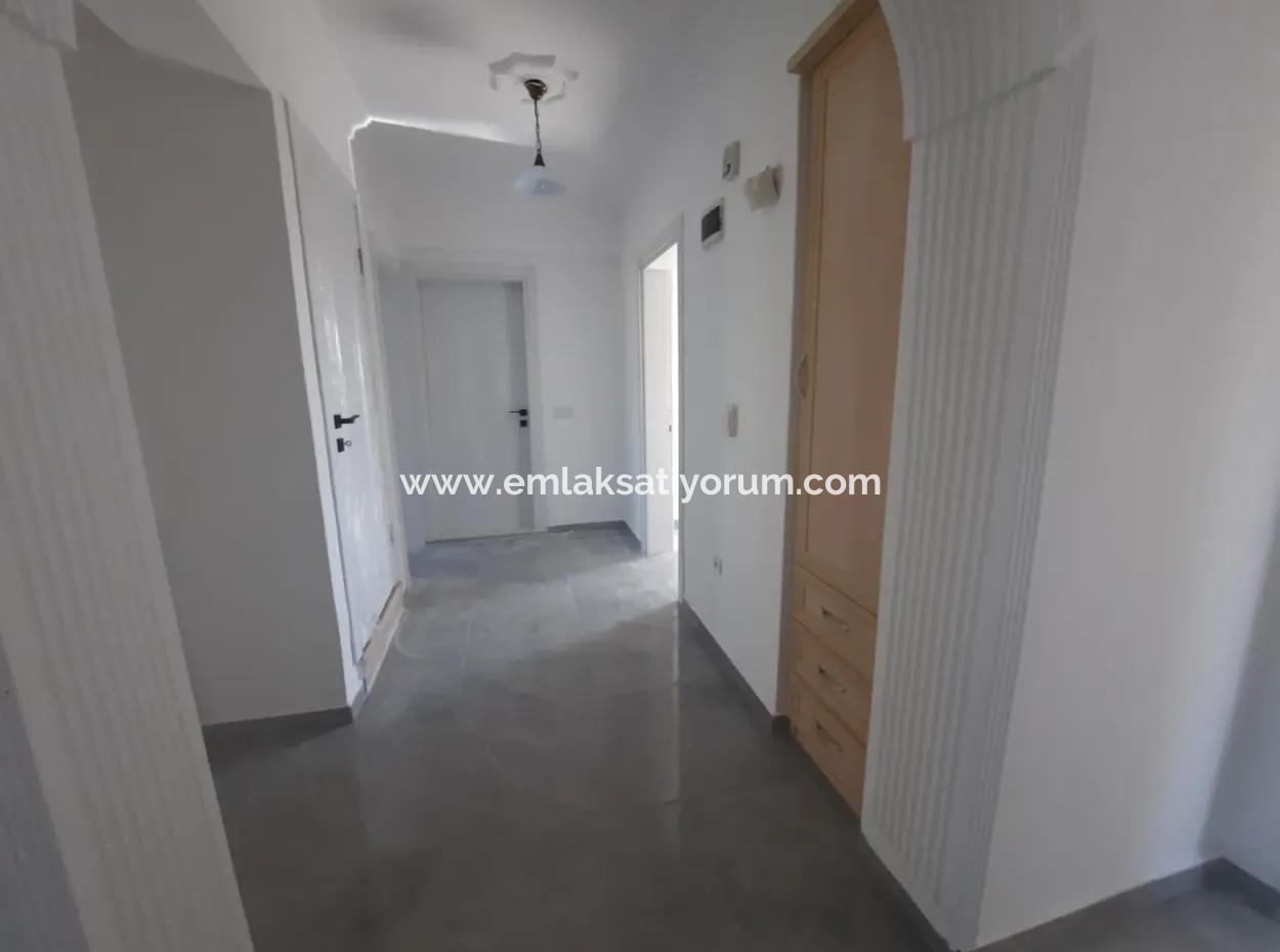 Köyceğizde Göle Yakın Yüzme Havuzlu, Eşyalı, 7+1 Müstakil Tripleks Mayısa Kadar  Kiralık