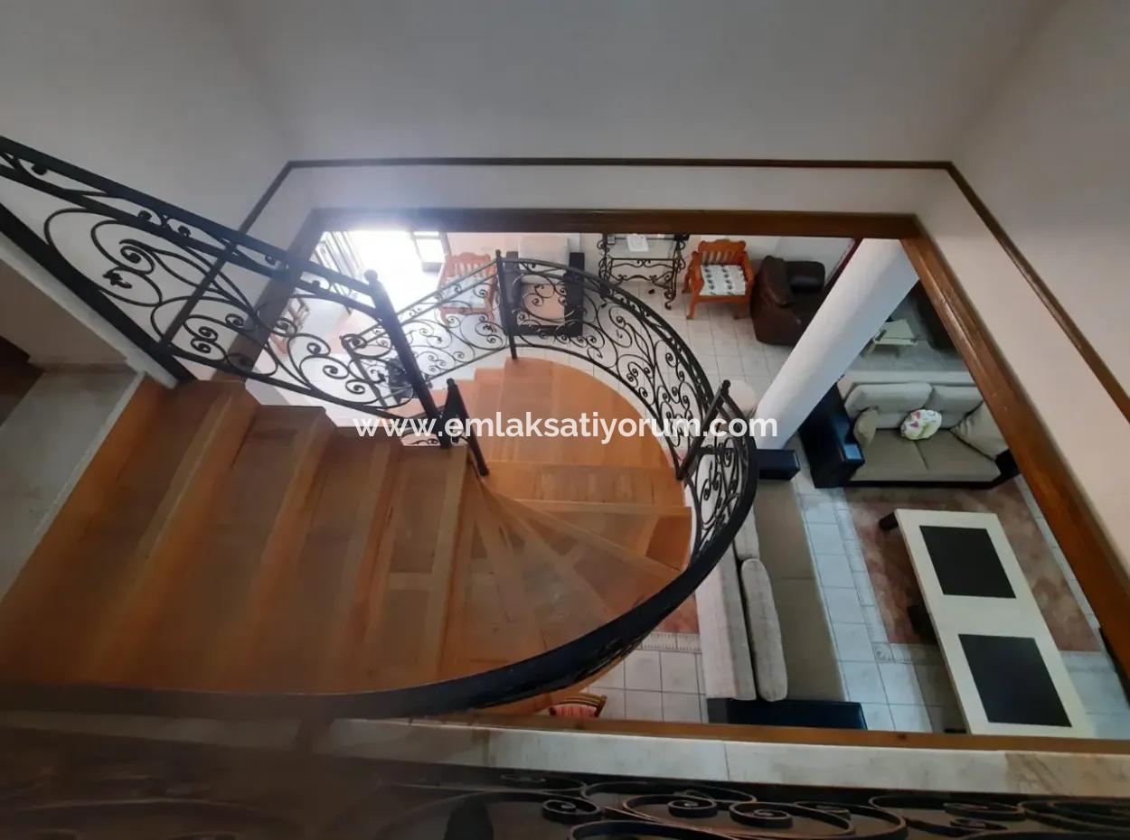 Muğla Ortaca Dalyan Da 280 M2 4+1 Jakuzili Tripleks Satılık