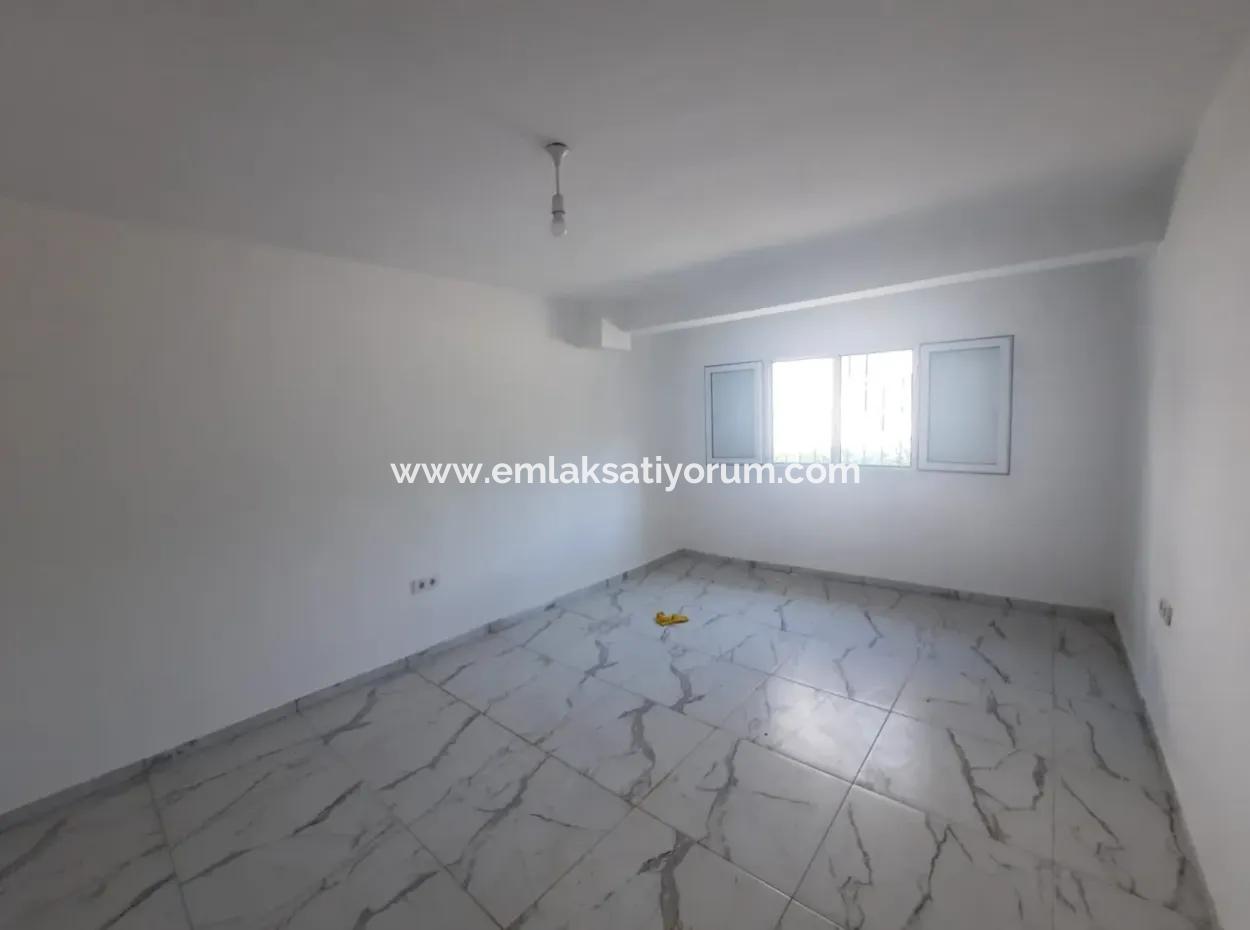 Muğla Okçularda Eşyasız, Bahçeli 2+1 Giriş Kat Kiralık