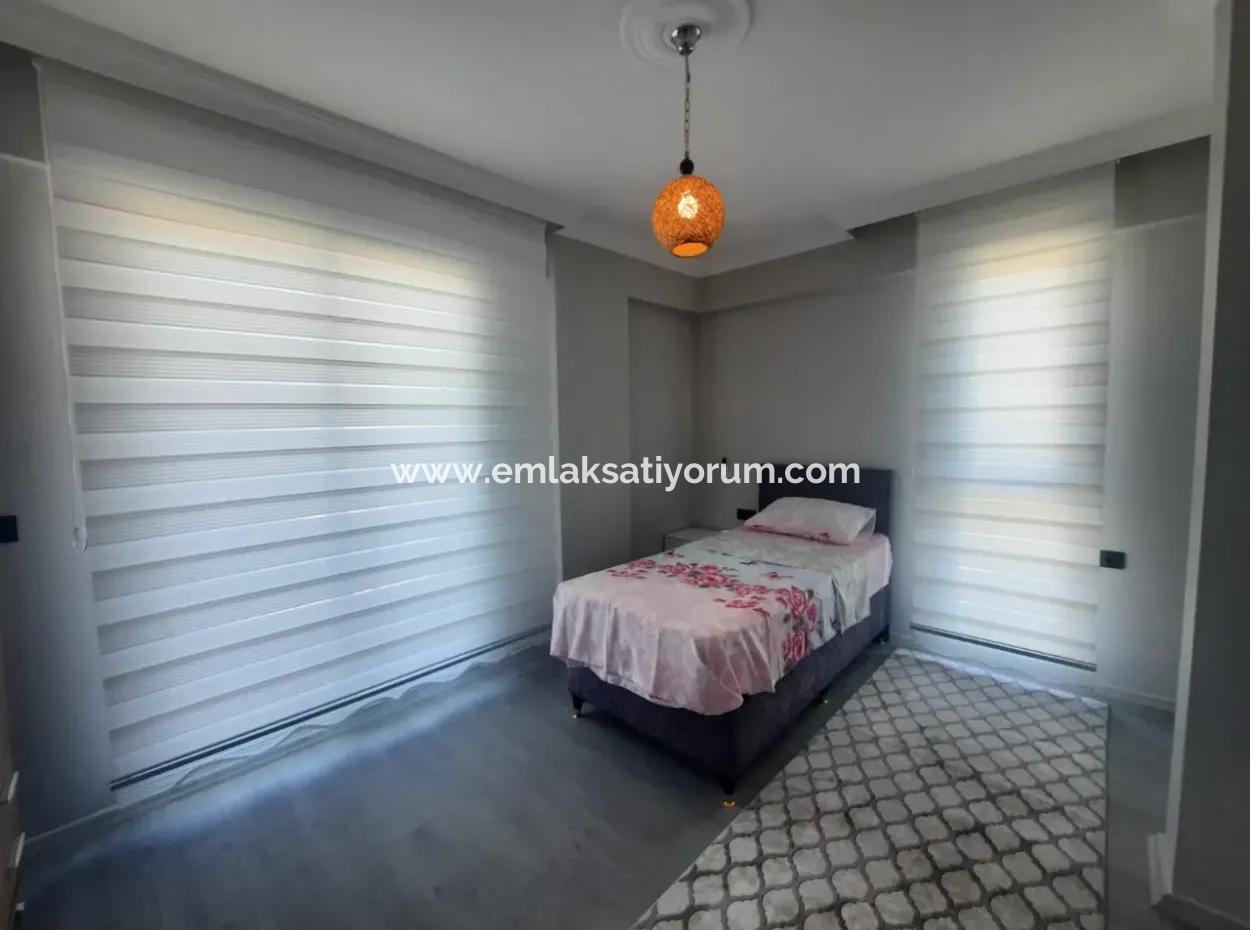 Ortaca Çaylıda 290 M2 Arsada Yüzme Havuzlu, Eşyalı, 4+1 Sıfır Dubleks Satılık