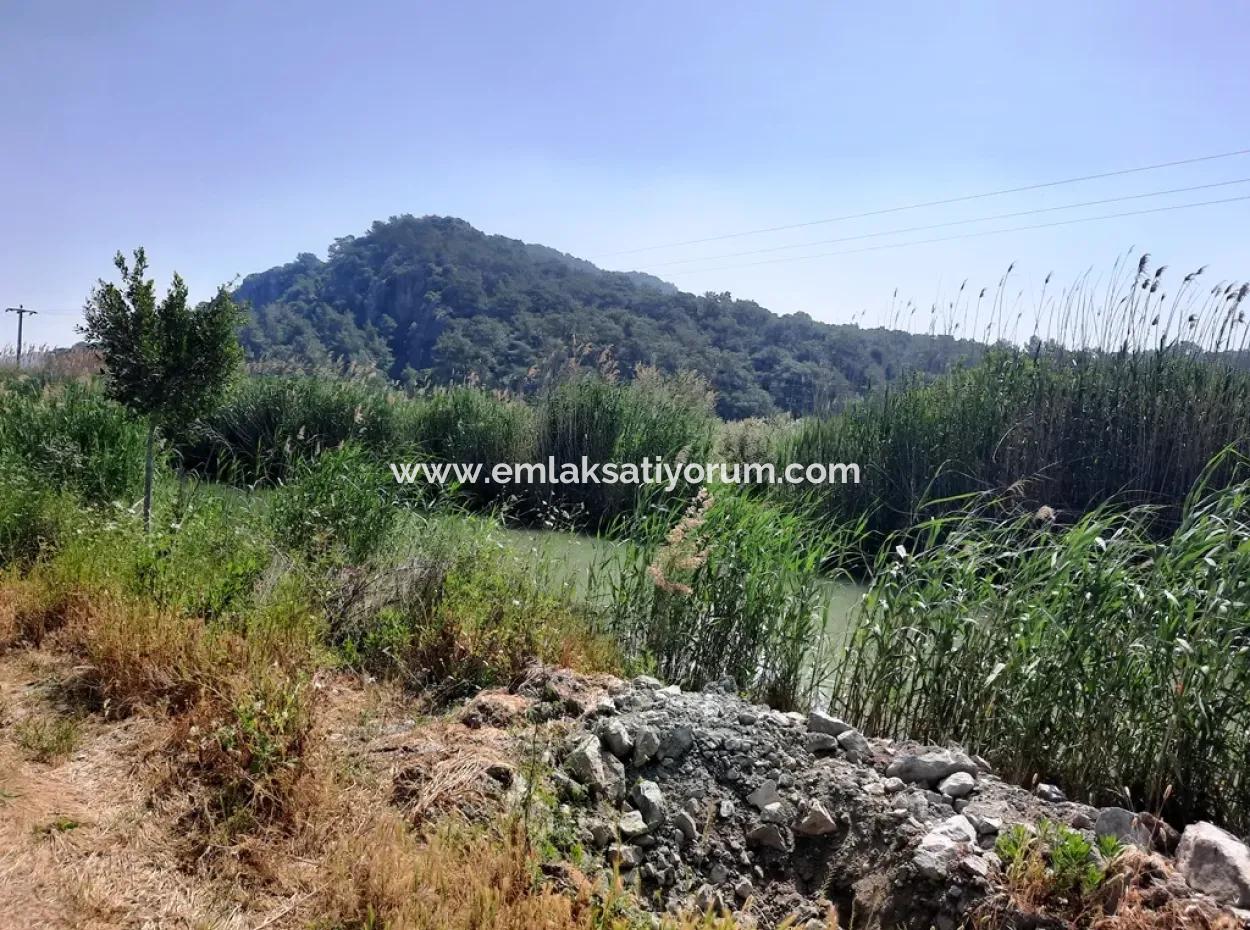 Muğla Ortaca Sarıgerme’de 14.300 M² Kiralık Arazi – Turizm Ve Ticari Yatırıma Uygun