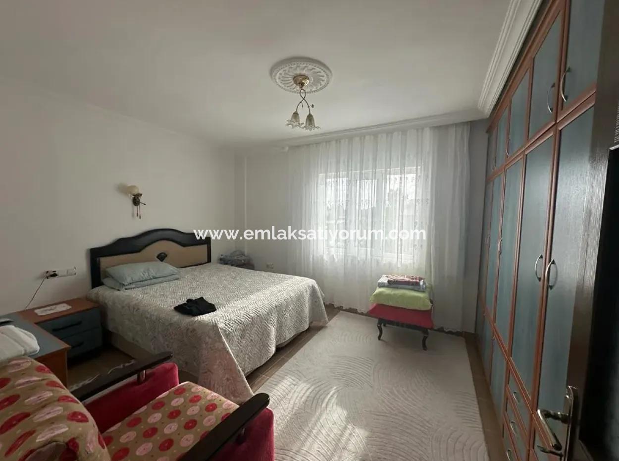 Ortaca Merkezde 474 M2 Arsa İçinde Satılık 3 Adet Daire