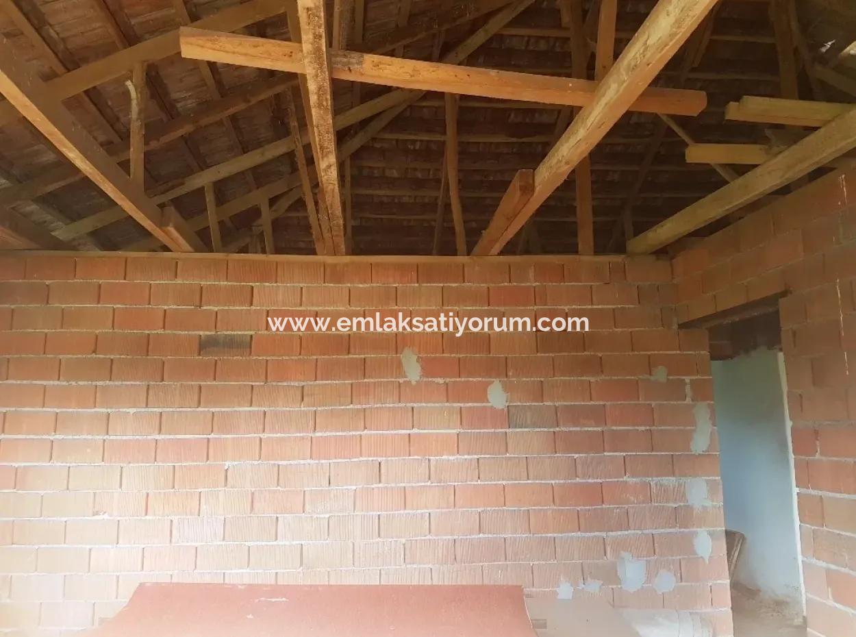 Yeşilyurt Ta Satılık Müstakil Köy Evi