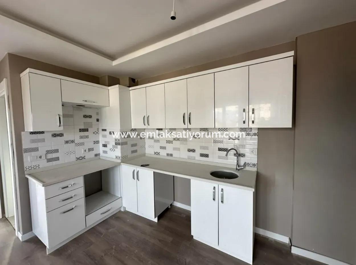 Ortaca Dalyan Yoluna Cephe 1+1 Sıfır Daire Satılık