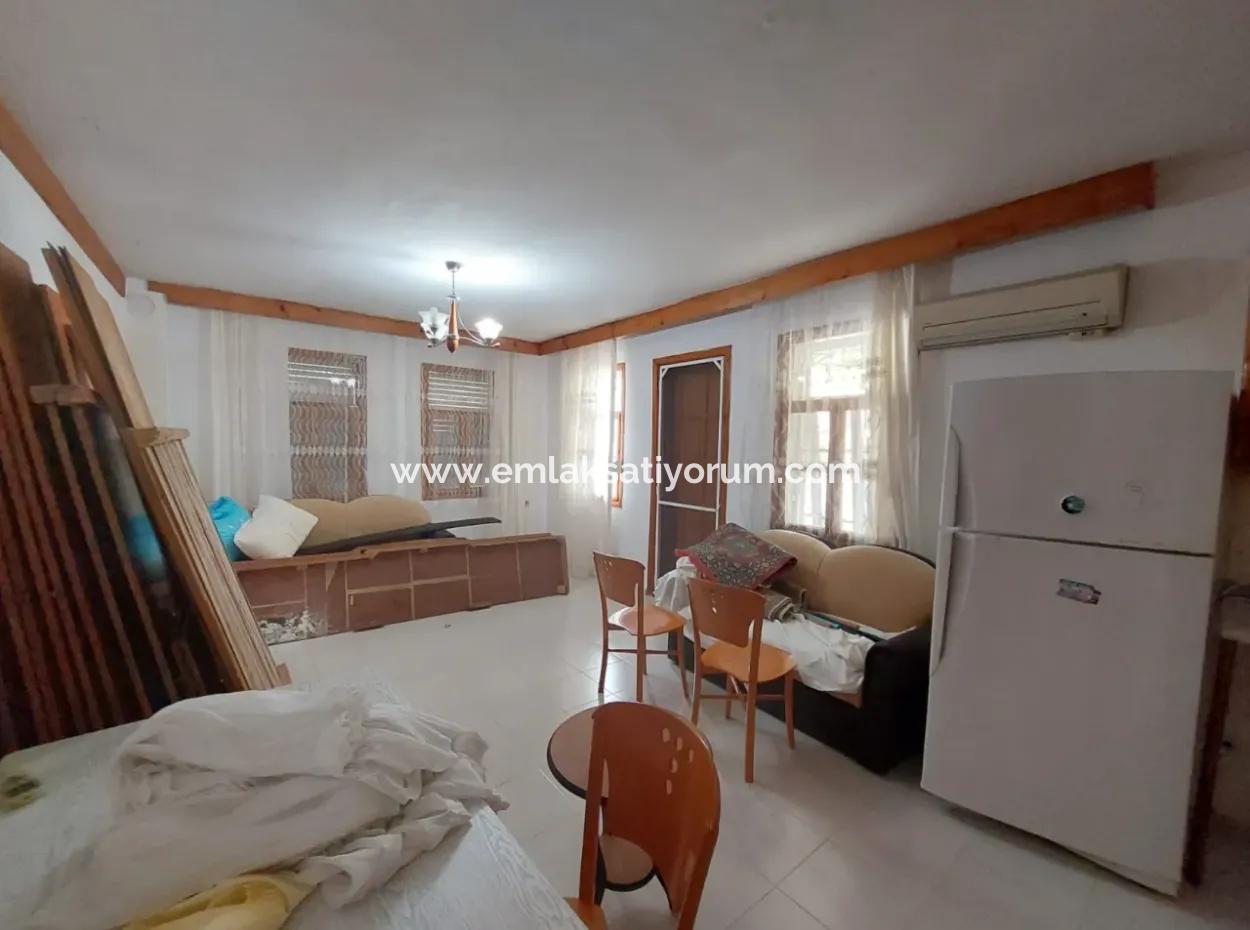Muğla Dalyanda 500M2 Müstakil Arsada Eşyasız 4+2 Daireler Kiralık
