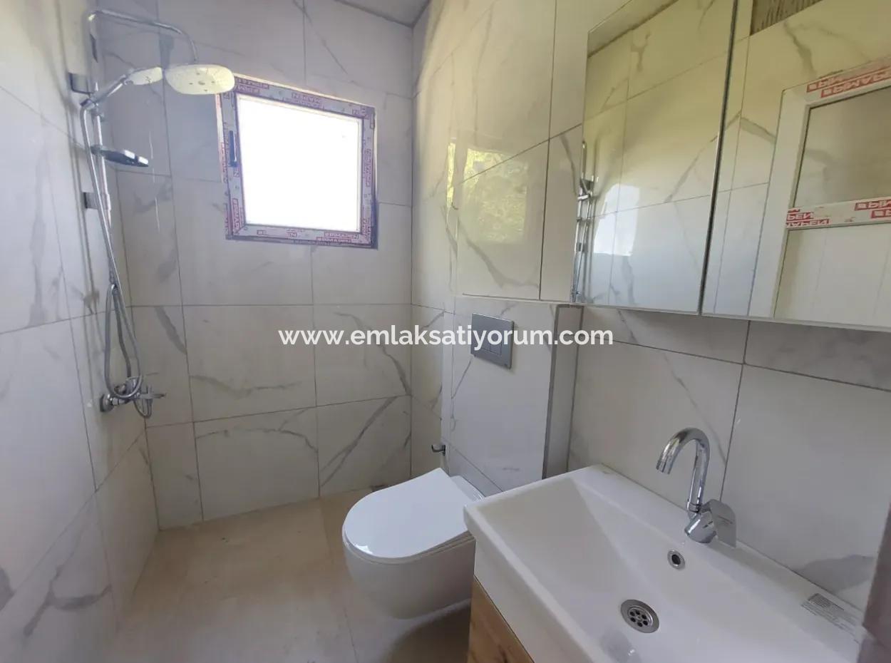 Muğla Dalyan Arıkbaşında 2+1 Eşyasız Kiralık Tek Katlı Müstakil Ev