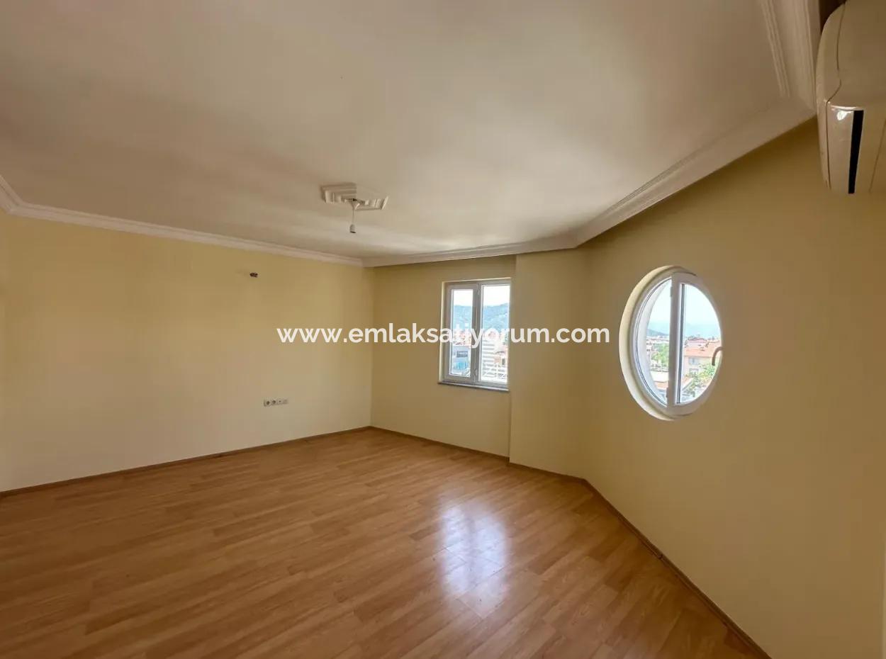 Ortaca Merkezde 100 M2, 2+1 Daire Satılık