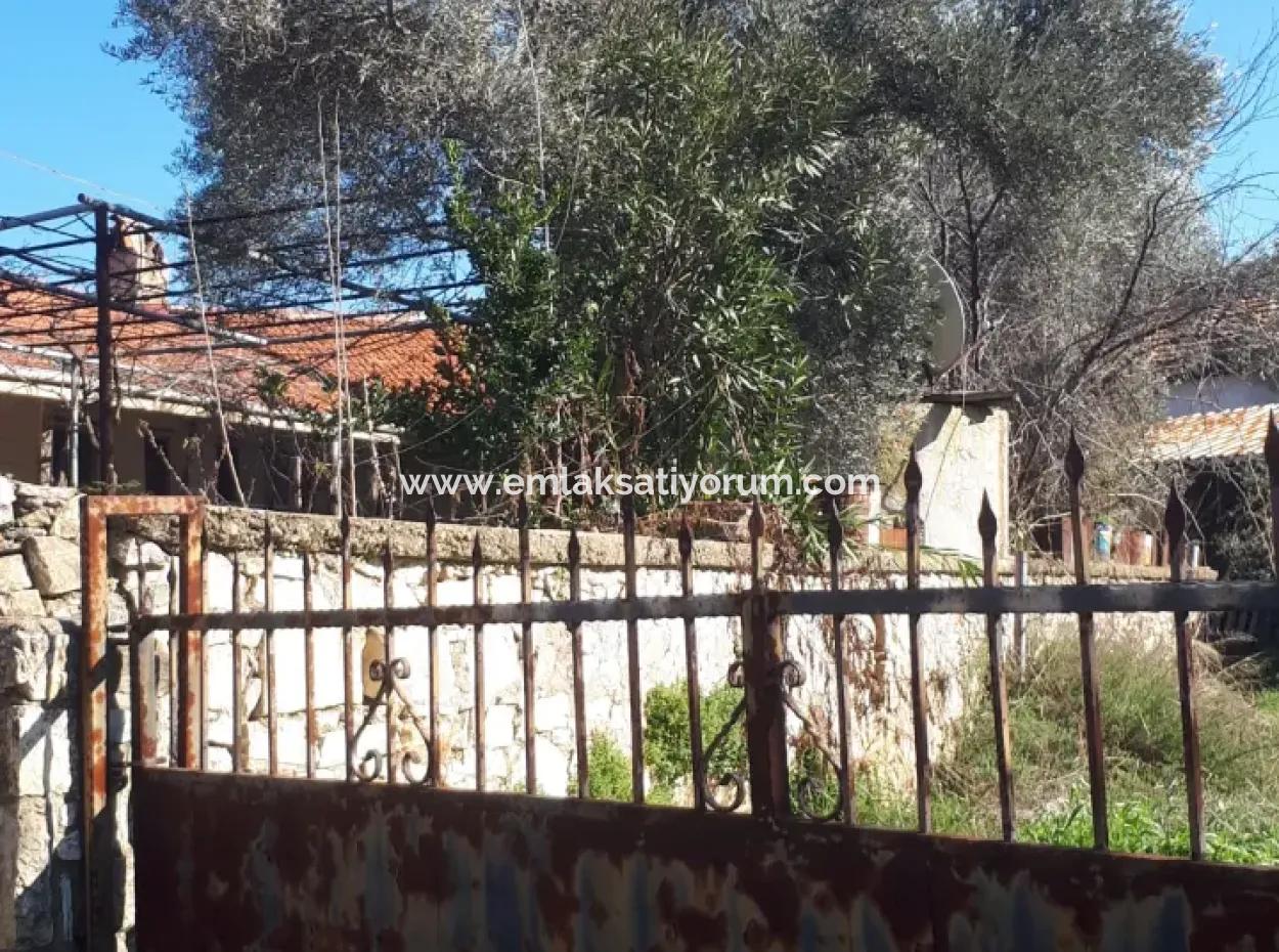 Denizli Kızılağaçta 545 M2 İmarlı Arsada Satılık Köy Evi