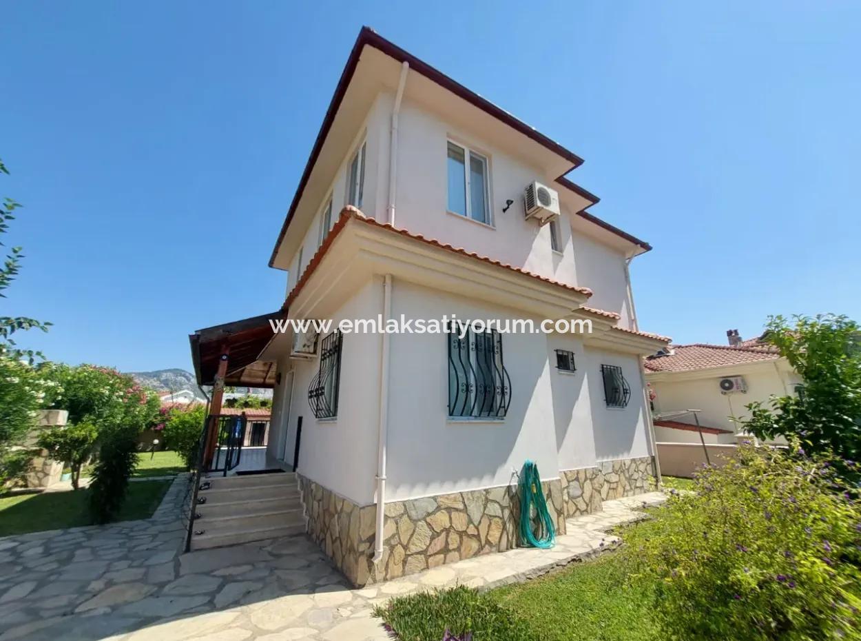 Muğla Dalyanda 580 M2 Müstakil Arsada, Yüzme Havuzlu 3+1 Villa Satılık