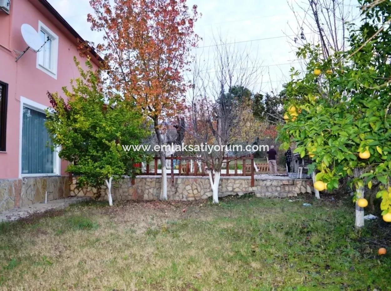 Zeytinalanında Satılık Göl Manzaralı Müstakil Dubleks