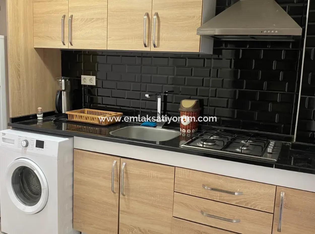 Ortaca Çarşıda Full Eşyalı 1+1 Daire Kiralık.