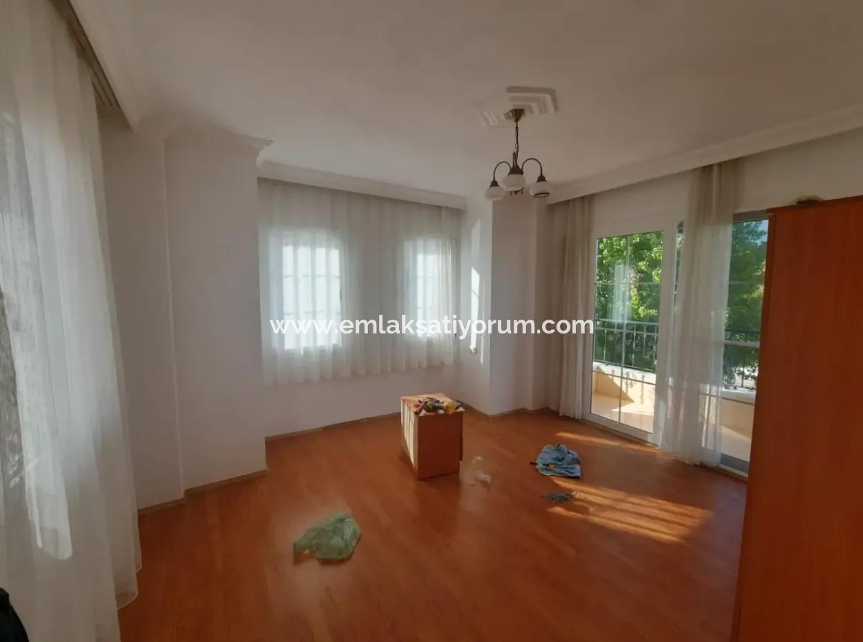 Muğla Dalyanda Kiralık 3+1 Eşyalı Veya Eşyasız Yüzme Havuzlu Dubleks Yıllık Kiralık