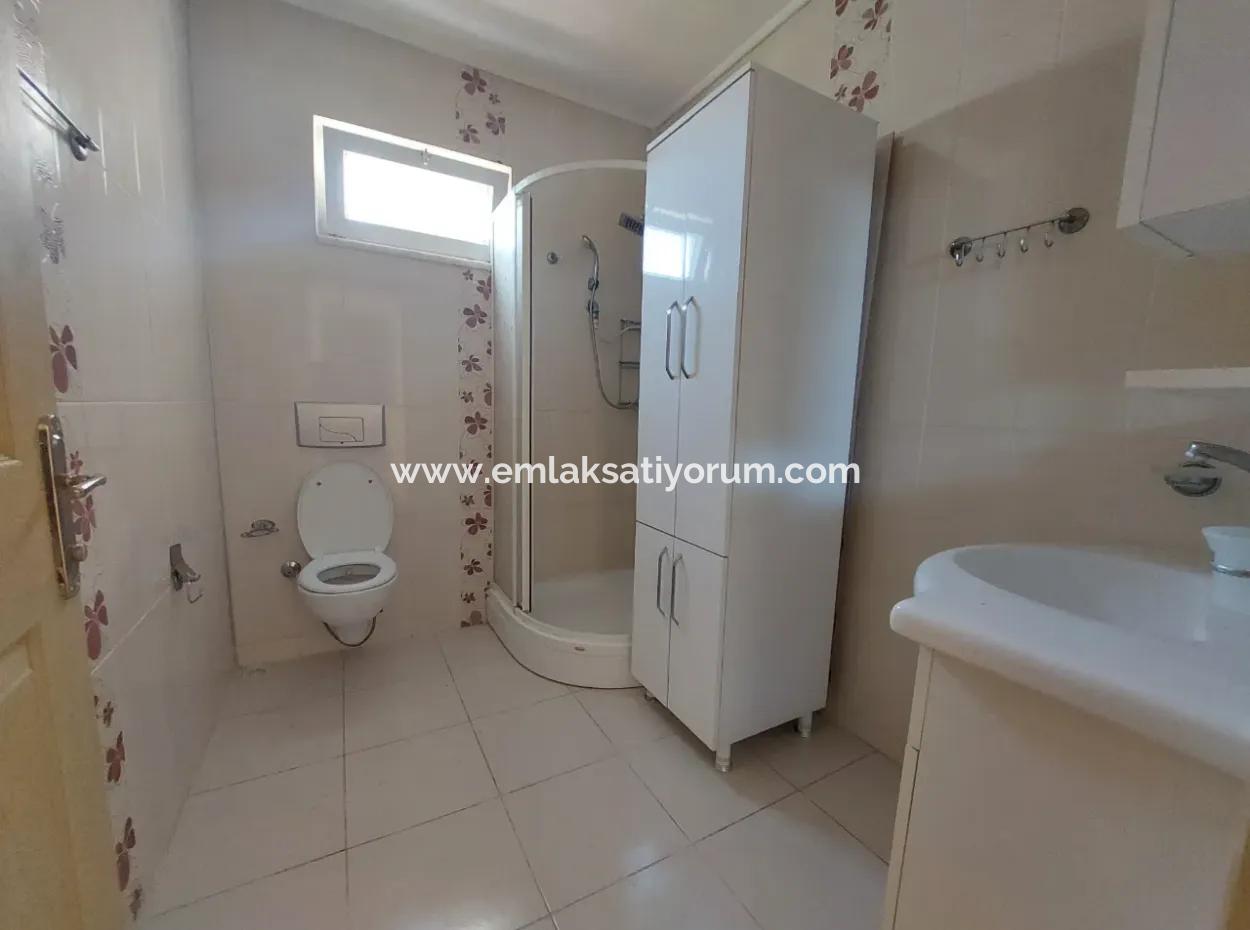 Ortaca Eskiköyde Bağımsız 4+1 180 M2  Dublex Kiralık