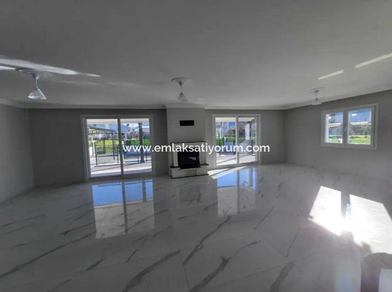 Ortaca Çaylıda Lüks 4+1 Müstakil Villa Satılık