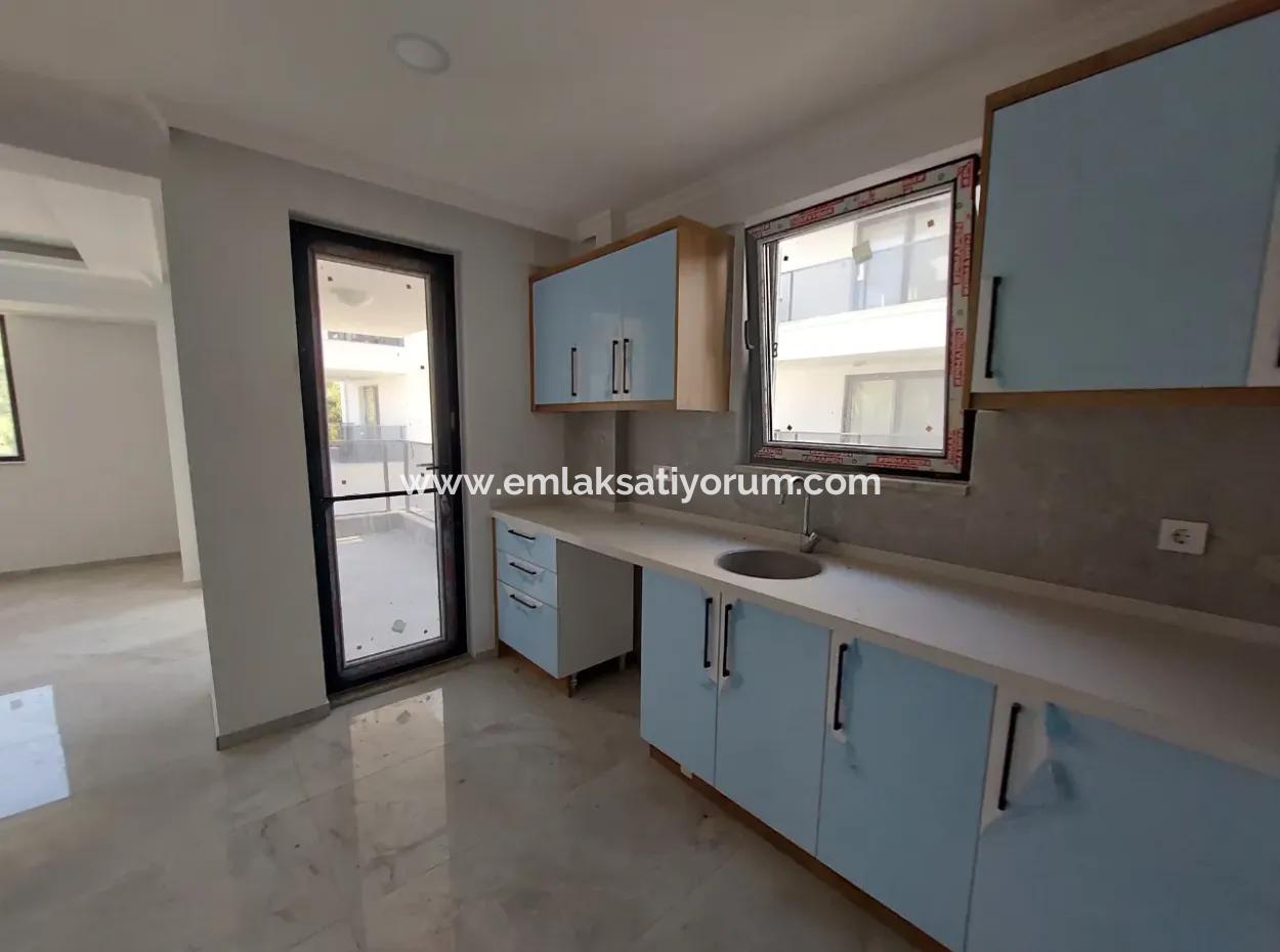 Muğla Ortaca Merkezde 90 M2, 2+1 Giriş Kat Sıfır Daire Kiralık
