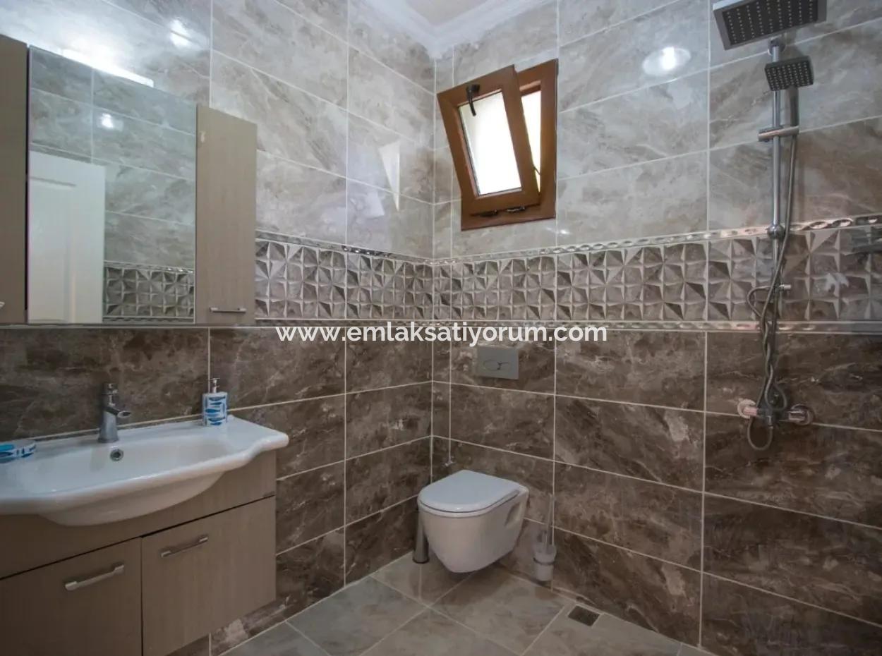 Fethiye Üzümlüde Doğa İçinde Satılık Yüzme Havuzlu Müstakil Lüks Villa