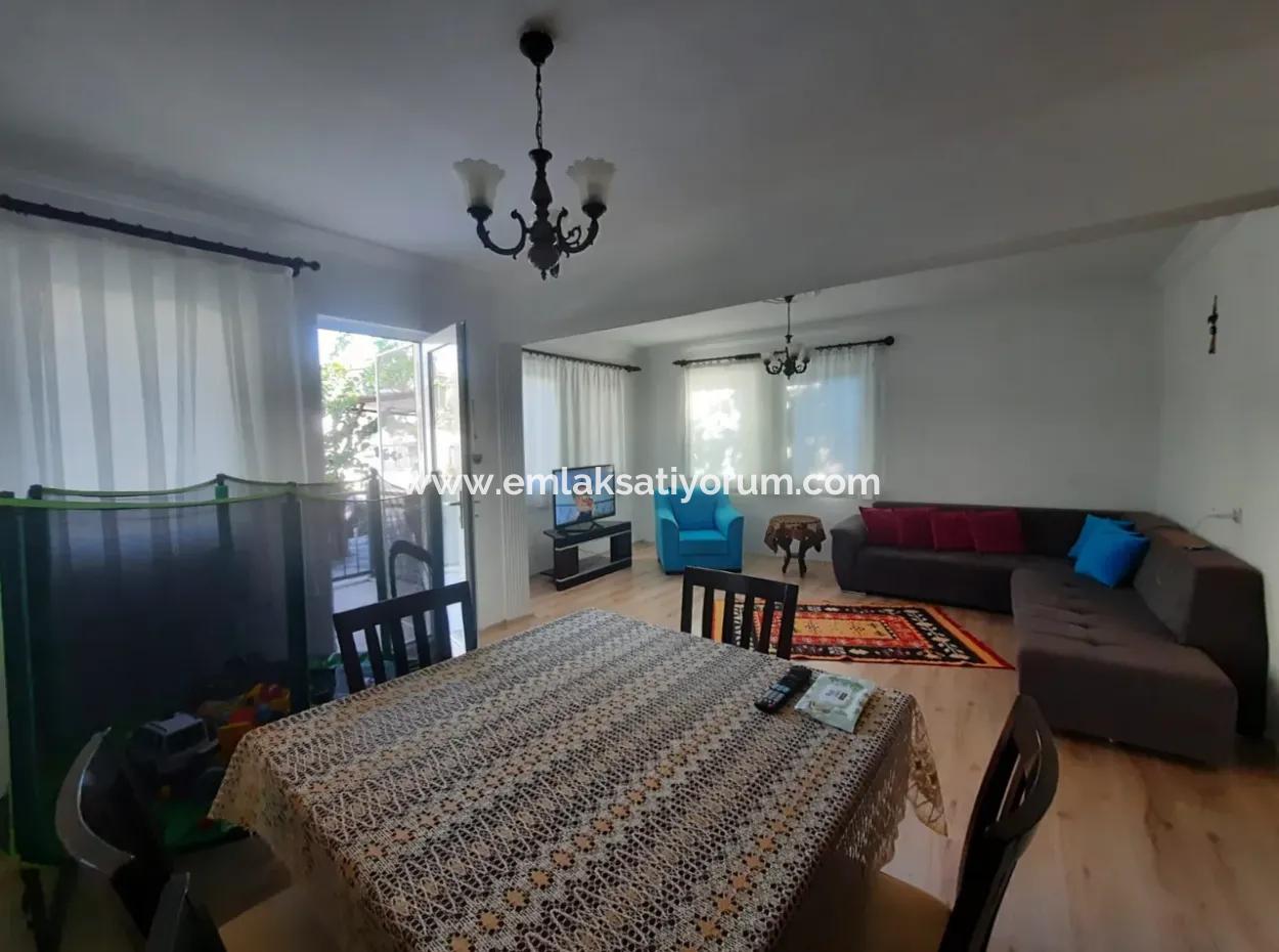 Muğla Dalyan Da 2+1 Eşyalı Müstakil 2 Daireden Giriş Kat Kiralık