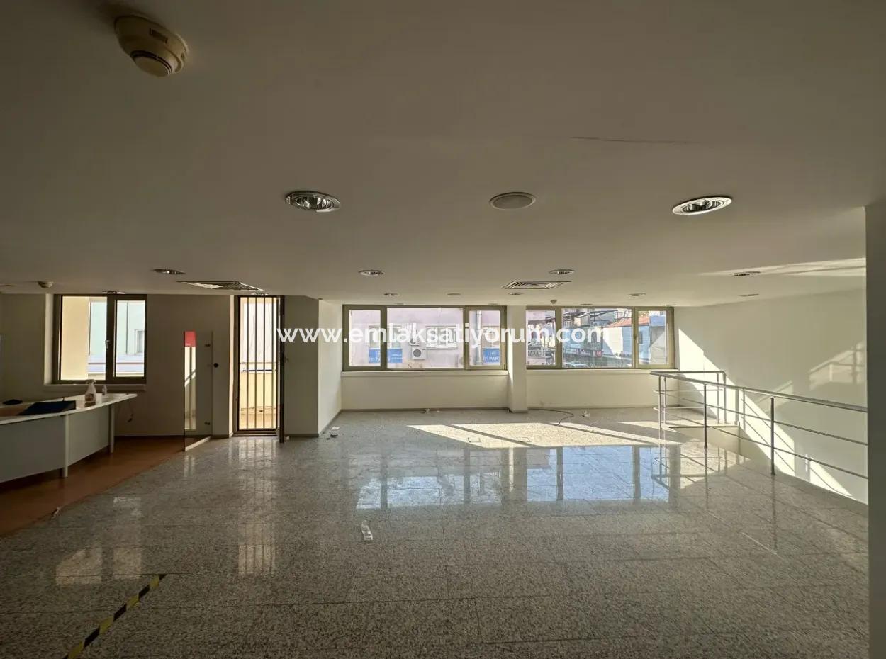 Ortacada Merkezi 460M2 Dubleks Dükkan Kiralık