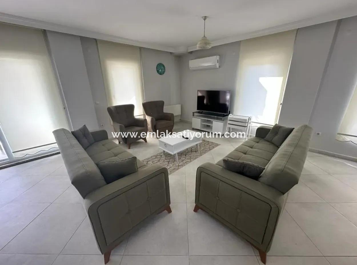 Dalyan Da 4+1 Özel Yüzme Havuzlu Villa Uzun Dönem Kiralık
