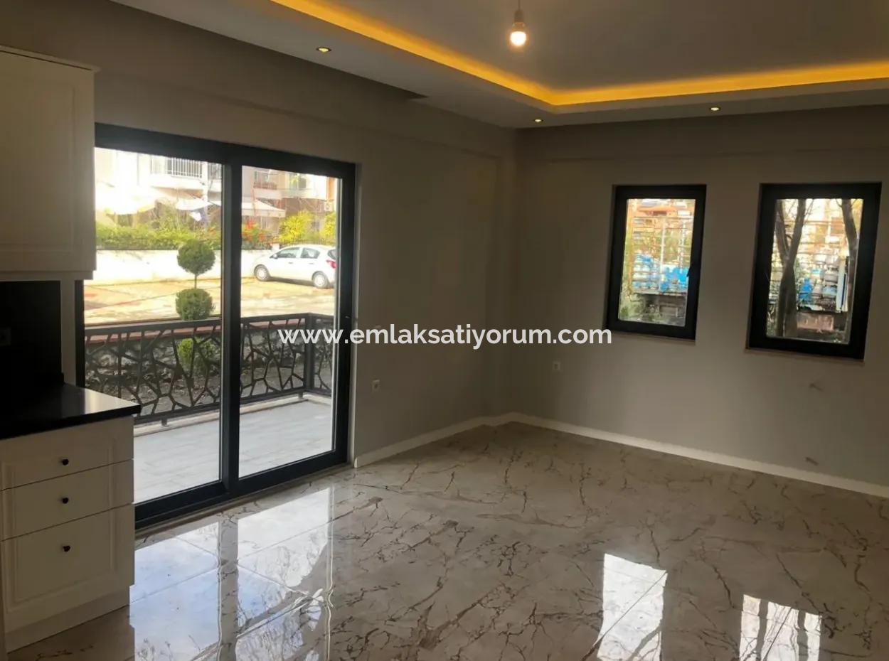 Köyceğizde Satılık Göl Manzaralı Sıfır Çatı Dubleks