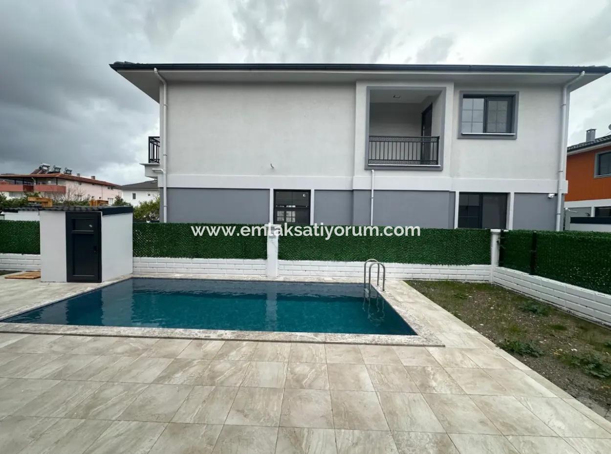 Ortacada 4+1 208 M2 Lüks Villalar Satılık