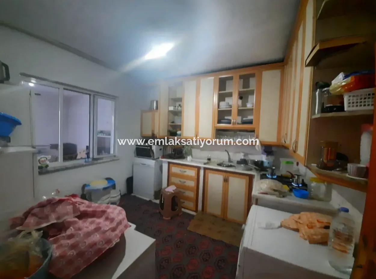 Dalamanda 1 500 M2 Arazide Satılık Müstakil Köy Evi