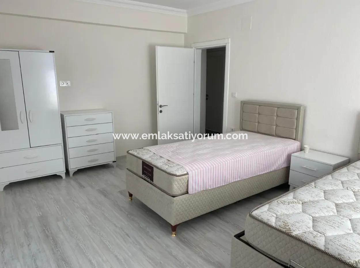 Ortaca Okçularda 500 M2 Müstakil Arsada 4+1 Sıfır Eşyalı Ev Kiralık