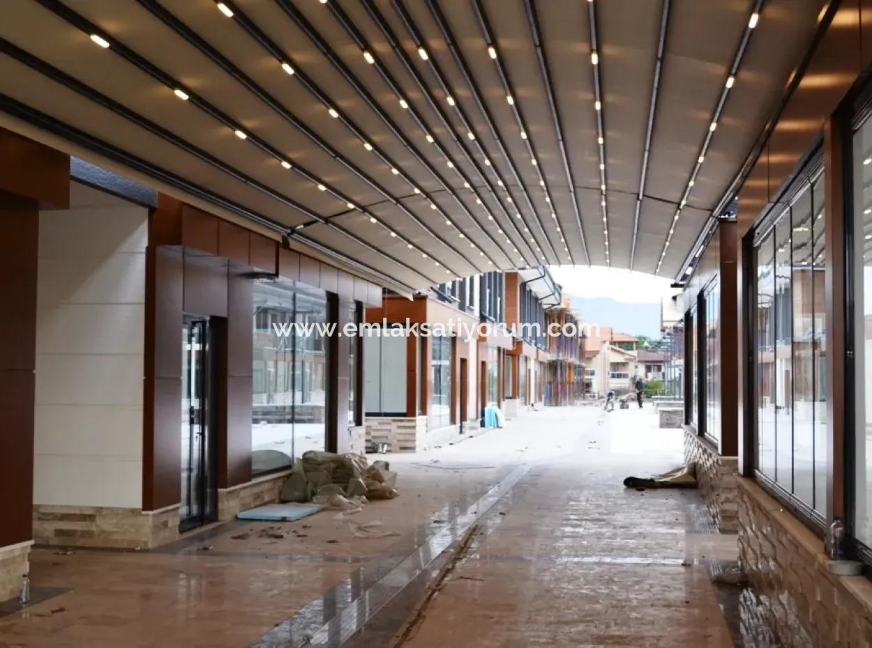 Köyceğiz İş Merkezinde Satılık Sıfır Dükkan